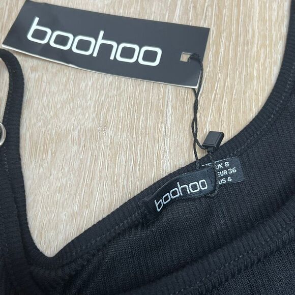 Boohoo, Black Kaylee Metal Loop Cold Shoulder Ribbed Crop Top, Women’s 4 - Picture 3 of 7